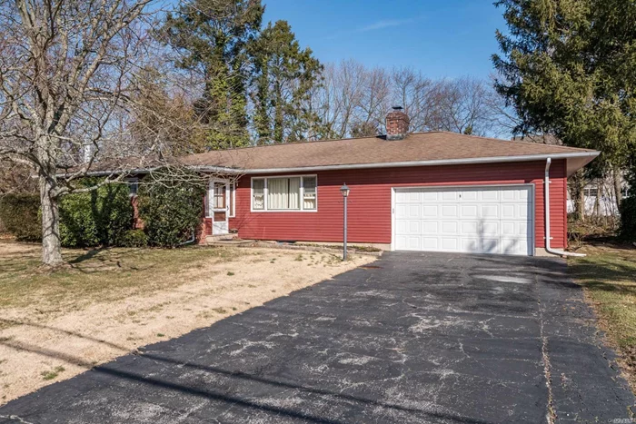 3 Bedroom, 3 Bathroom Wideline Ranch on 0.27 acre in Syosset! Home boasts hardwood floors throughout, 200 amp electric, 2 car garage w/ new garage door opener, full basement w/ outside entrance, and more. TONS OF POTENTIAL... SOLD AS-IS!