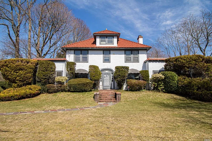 Location, Location!!Rare opportunity to restore a classic original Lakefront Brightwaters Colonial on one of the most desirable streets in the village! Original Hdwd Flrs, Huge Den, Bdrm on First Floor, 3 Full Bths, 9&rsquo; ceilings, FDR, FLR w/Marble Mantel FP, Sunrm, EIK w/Brkfast Nook, Office w/Sep Ent, Sunrm, 3rd Flr Mds Qtrs, Large Private Property, 2 Car Garage, Full Dry Bsmnt.A True Diamond in The Rough! Village Amenities Inc Docking, Parks, Beach, Tennis, Snow Removal And Code Enforcement