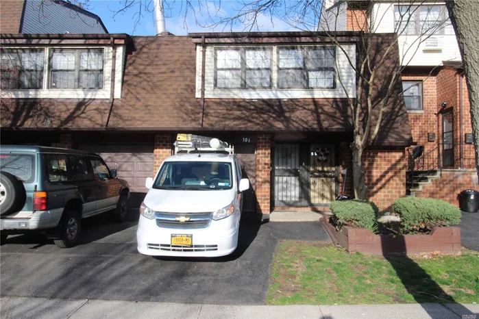 Spacious 1 Bedroom Condo. 829 Sq.Ft. It features an eat-in kitchen, living room with sliders to a private yard, 1 bedroom, 1 modern bath, and an additional 9&rsquo; X 7&rsquo; room. The apartment comes with a parking space, two A/C&rsquo;s and a washer and dryer in unit. Close to bus stop and Hermon A. MacNeil Waterfront Park. This size 1BR is rare. Don&rsquo;t miss this opportunity!!!