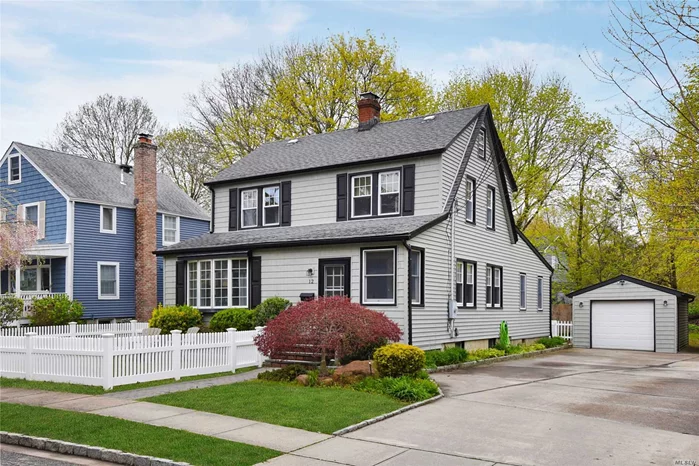 Bright and charming home in the heart of picturesque Oyster Bay. Near restaurants, shops, train, and marina. This house boasts 4 bedrooms and 2 full baths. Hardwood floors and gas fireplace adds to the coziness and warmth of this delightful home. 5 year old Vinyl siding , 10 year old roof,  200 amp service, central air conditioning and in-ground sprinklers. Full unfinished basement with plenty of storage or it can be easily finished. Private fenced yard on a quiet tree-lined street with sidewalks. Pride of ownership certainly does abound...