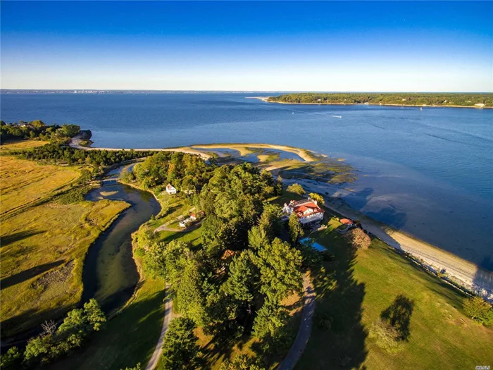 Waterledge is a charming two story house located on a 30 acre waterfront estate in Oyster Bay, 34 miles from Manhattan. The house has a large deck facing the Great Meadow Creek and 100 acre wild bird sanctuary. Waterledge was recently renovated and has a new kitchen with granite counter tops, subzero and stainless steel appliances, 3 new bathrooms and wood floors throughout the first floor. It has 3 bedrooms and 2 baths on the 2nd floor and a den that is convertible into a 4th bedroom and a full bath on the first floor.