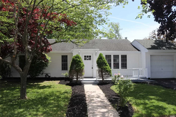 Beautifully renovated 4 bedroom ranch with master half bath room. Hardwood floors throughout living room. Sun drenched kitchen with all new S/S appliances and granite counter tops. Spacious backyard with deck. Prime location just a few blocks from LIRR and 3 minute drive from I-495.