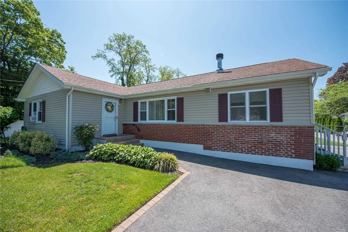 Immaculate Move In Ranch In Islip. 3 Bedrooms, 2 Full Baths, Updated Large Country Kitchen W/ Granite Textile, 3 Seasons Room, Mud Room, Full Furnished Basement W/Outside Entrance. 16x40 IGP, IGS, See Attached Amenities Listed.