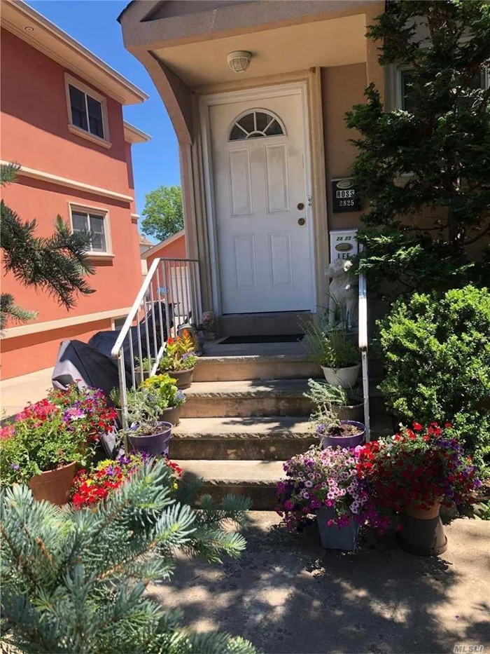 Sunny 2 Bedroom Duplex apartment with its own huge privet attached storage area. New Kitchen, new bathroom. 2 Family House, quite and beautiful tree lined block. plenty of street parking. Washer/Dryer in basement.