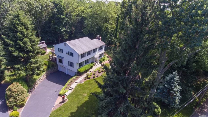 Incredible 4/5 Bedroom Home In Historic Stony Brook On Quiet Cul-De-Sac. Quarter Mile To Village And Beach. Hardwood Floors, Anderson Windows, Wood Burning Fireplace In Living Room + Wood Stove In Second Story Family Room Or Fifth Bedroom.