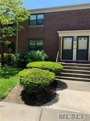 Large renovated 2 BR corner unit on the 1st fl in excellent condition. Recently renovated bathroom. Granite countertops and stainless steel appliances in the kitchen. New electrical box. Freshly painted! Private entrance! Coop has all new windows and doors. 2 parking stickers. Close to the park, schools, and shops. No flip tax!