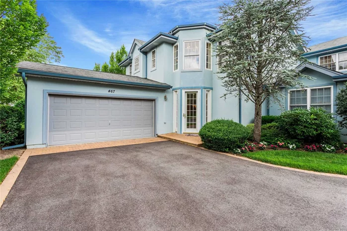 PRICE REDUCED!! Sought after Mirasol model on private cul-de-sac with Master suite on first floor. Boasting Spacious floor plan, tons of closets, 2 car garage, in a premier 55+ gated community. Tennis/Golf/Pool/Clubhouse/Restaurant. PRESENT OFFERS