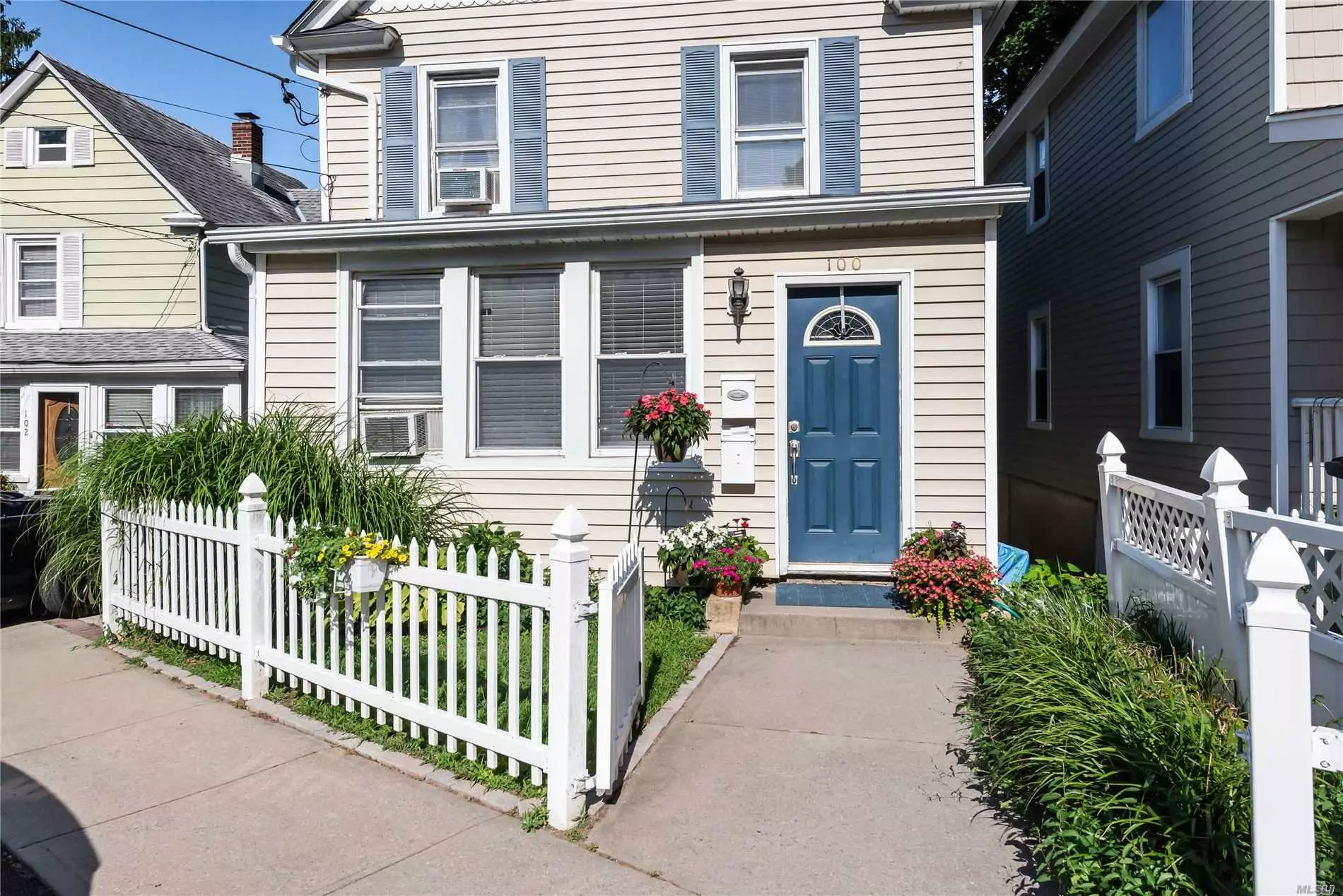 Legal Two Family In The Heart Of Oyster Bay! New Roof And Gutters! Spacious Apartments With Ample Storage. Full Basement With Outside Entry. Full Walk Up Attic. Beautiful Private Yard. Near Shopping, Restaurants, Beach and LIRR!