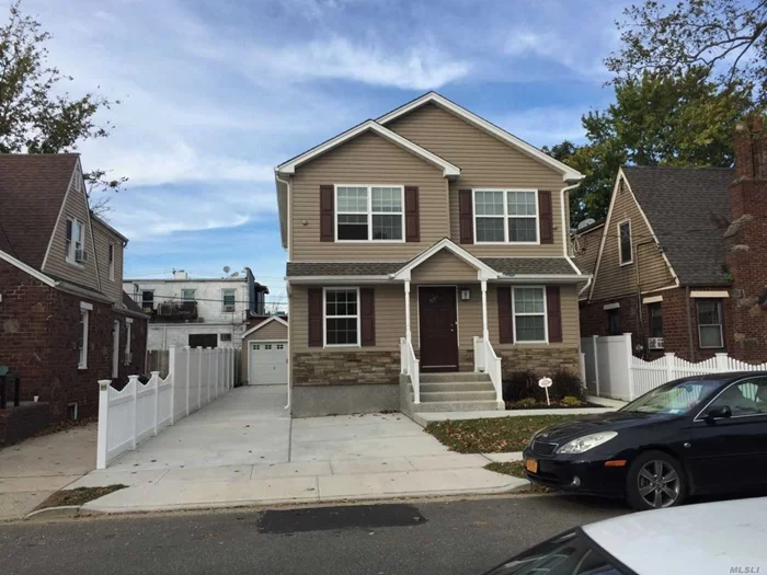 Detached 1-family house in W. Hempstead (L.I.E. Exit 38) with 7 bedrooms & 2.5 baths. Built in 2016. Located one block from commercial street for shopping & dining establishments. Two minute drive to L.I.R.R. station, 4 minutes to Adelphi University, 7 minutes to Hofstra University, 10 minutes from shopping mall and warehouse club. Short distance from golf courses and Hempstead Lake State Park. Excellent choice as primary dwelling or investment with 3 universities in area.