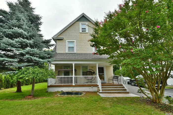 Fully renovated with attention to detail and 4 Zone Radiant Heat. In the highly desirable Manhasset School District. The best of both worlds, spacious living in the heart of Manhasset. Just steps from the LIRR, shops, restaurants, the beautiful Mary Jane Davies Park, restaurants, and much more. A must see home!