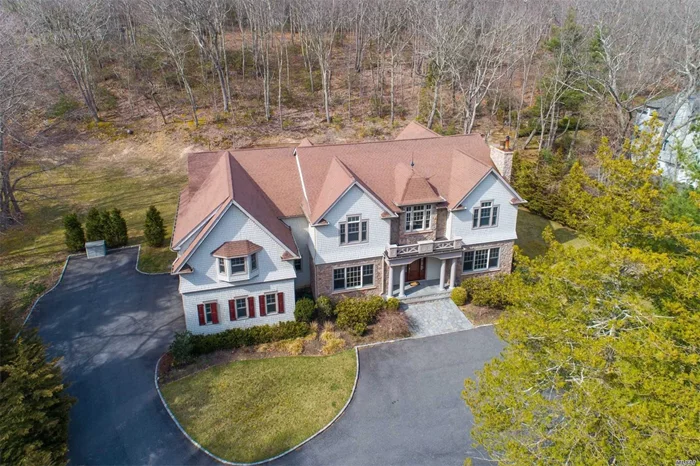 Great Colonial. Spacious and Bright, Gourmet Kitchen, LRm/FP, FDrm, Den/FP, Prm, 6 Brms, 5.5 Bathrooms. Deck, CAC, 3 CAr GArage.