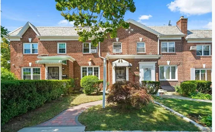 BEAUTIFUL 19 FOOT BRICK COLONIAL ON A TREE LINED STREET, HARDWOOD FLOORS, FORMAL DINING ROOM , EAT IN KITCHEN, LIVING ROOM WITH HIGH HATS , FINISHED BASEMENT, GARAGE , REAR DECK OFF THE KITCHEN, HOME HAS NICE CLOSET SPACE AND BOILER IS ONLY 1 YEAR OLD, NEAR SCHOOLS AND TRANSPORTATION https://www.dos.ny.gov/licensing/docs/FairHousingNotice_new.pdf