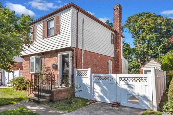 Don&rsquo;t Miss This Well Maintained Bayside Detached Colonial Minutes from Manhattan with 3 Bedrooms, 1.5 Baths, Open Renovated Kitchen, FDR, Sun Room Opening With Entrance To Backyard And Enjoy The Lovely Fish Pond And Beautiful Lily Pads, Detached Garage With A Long Driveway,  Convenient To Shopping And Restaurants. Zoned for PS 203, IS 74, and Cardozo HS. Just 1 block from the LIE And A Number of Bus Lines, With Quick Access To The City.