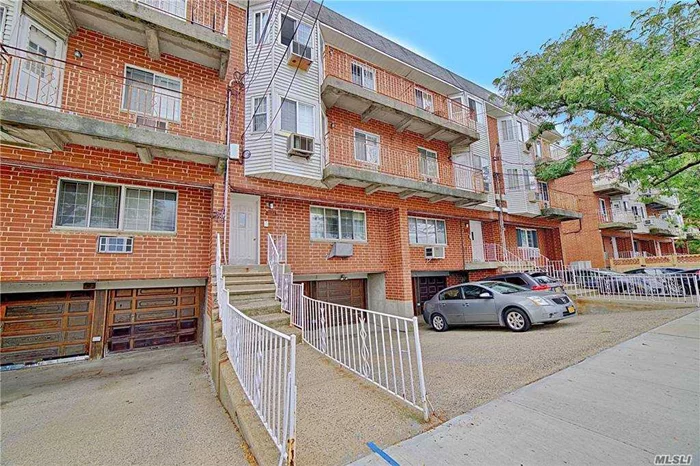 Mint condition condo in Mill Basin. Renovated by owner in 2020. Livingroom/Dining Area/ Kitchen with granite counter tops and stainless steel appliances, 3 Bedrooms, 2 Bathrooms,  Front and Rear Balcony, Washer & Dryer, New Furnace and New Hot Water Heater, Private park/sitting area in back. Low maintenance.