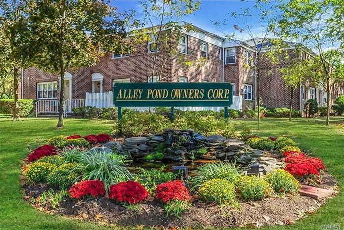 Beautiful over sized one bedroom upper unit located in a manicured court yard setting. This lovely apartment offers Park-like views, Renovated kitchen with Honey Oak Maple Cabinetry, Granite Counter Tops & Glass Tile Back Splash, updated bathroom & hardwood floors throughout. Washer/ Dryer in unit, lots of closets plus walk-in, 2 ceiling Fans, 2 wall A/C units & Attic with pull down stairs for Storage. Pets Allowed & Close to All! *Monthly Maintenance Fee: $676.59 + $62.65 (Assessment for New Windows). 179 Shares.