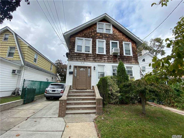 Det  colonial  spacious layout layout  ,  , close to highway , transportation , express bus to city 5br 2.5 bath , finished basement , long driveway , 4000 sqft ,