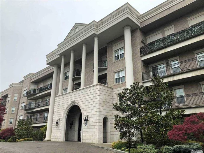 Luxury 4th Floor 5 Bedroom Apt W/12ft Ceilings Throughout, 4.5 Bathrooms, Large Formal Dining Room, Huge Living Room, 2 Terraces, Washer/Dryer, Parking & Storage Included, All In Regal Condominium With 5 Star Hotel Accommodations & Close To All!!!