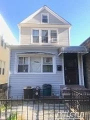 Nice one family house located in the center of Woodside. R4-1 zoning. Fully renovated in 2018. 5 bedrooms, 3.5 baths, living room/dining room, attic, finished basement w/separate entrance. Large garage in rear. Close to all. Short distance to #7 subway, L.I.R.R., buses.