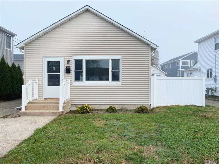Cozy Bungalow located on a dead end block in the Bay Park area of East Rockaway! Great starter home or investment property! Open floor plan with all brand-new hardwood floors throughout. Sizable backyard. Close proximity to School & Park!