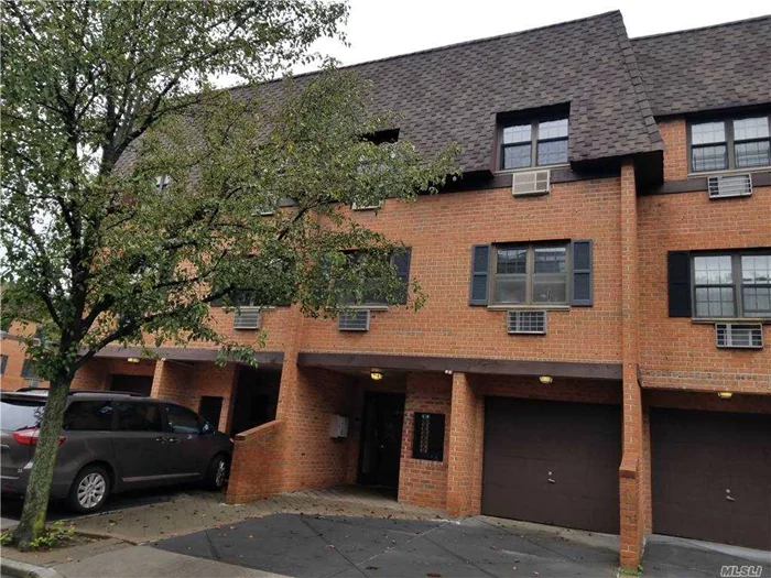 Renovated 3br/2bth on top Floor in House Beautiful Condo Complex. New Kit. w/ Granite Counter Top, Wood Floor, Sky-Lite, Washer/Dryer in the Unit, 1 Parking Space, SD 26 (PS 46, IS 74,  Cardozo HS) Walk to schools, Shopping and Buses. Bus# 27, # 17, # 88, Exp. Bus to Manhattan. Near Alley Pond Park.