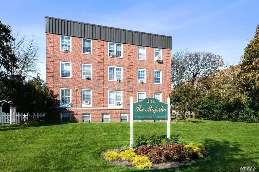 Prime location in Cedarhurst. Unit is a spacious 2 Bedroom 2 Full Bathroom featuring complete renovations of kitchen and bathrooms with upscale appliances, granite countertops and Hardwood floors throughout. Features beautiful built-ins in Living Room. It is located on the top floor. Unit is a must see. Ready to move in.