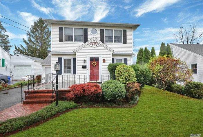 Great opportunity to purchase a colonial with TONS of POTENTIAL. Vaulted ceiling with skylight on the second floor with three bedrooms including the massive master bedroom. 4th Bedroom/office downstairs in addition to the ability to open the floorplan. Full finished basement with access into the garage. LOW Taxes.