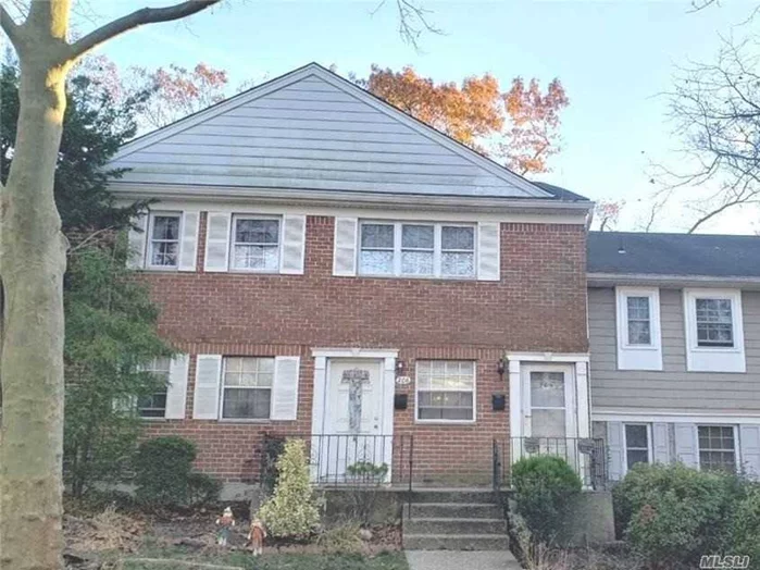 Move Right into this Brick 2 Bedroom 1 Bath Ground Floor Condo in Towne House Village, Has Washer/Dryer, Pet Friendly, Community Pool, NYS Star is $1240, Sold AS IS