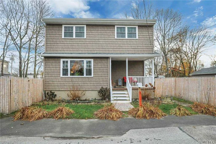 Lovely Cozy Colonial, 2 Huge Bdrms & 1 Full Bath Upstairs. Spacious Kitchen, Formal Dining, Family Rm & 3rd Br Downstairs. Also Features Part. Fin Bsmt, Det. Garage, Front Porch. Updated Bathroom, Windows, Doors And Deck. Low Taxes! Star refund $1, 077.03.