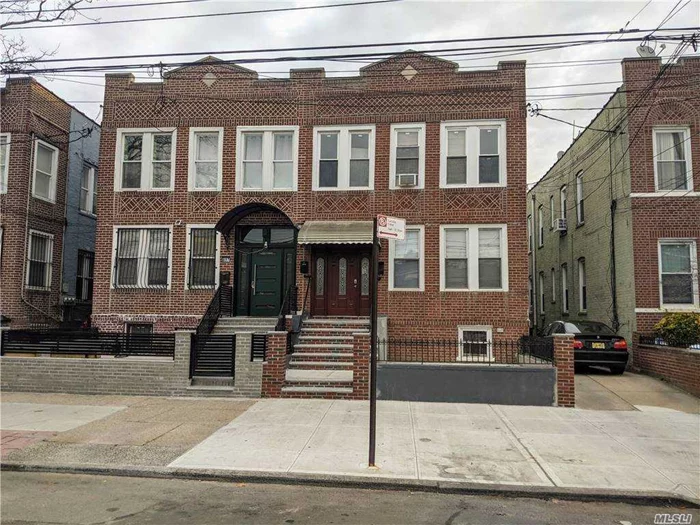 Mint+++ Extremely Spacious Three Bedroom 2nd Fl Apt. Full Bath,  Kitchen With Granite Counter Tops, Stainless Steel Appliances Ceiling Fans & Hardwood Floors, Plush Carpeted Bedrooms, Wired for internet and cable,  Close To Laundry, Gateway Mall,  # 3 Train, Bus Line: B15, B83 & B20.