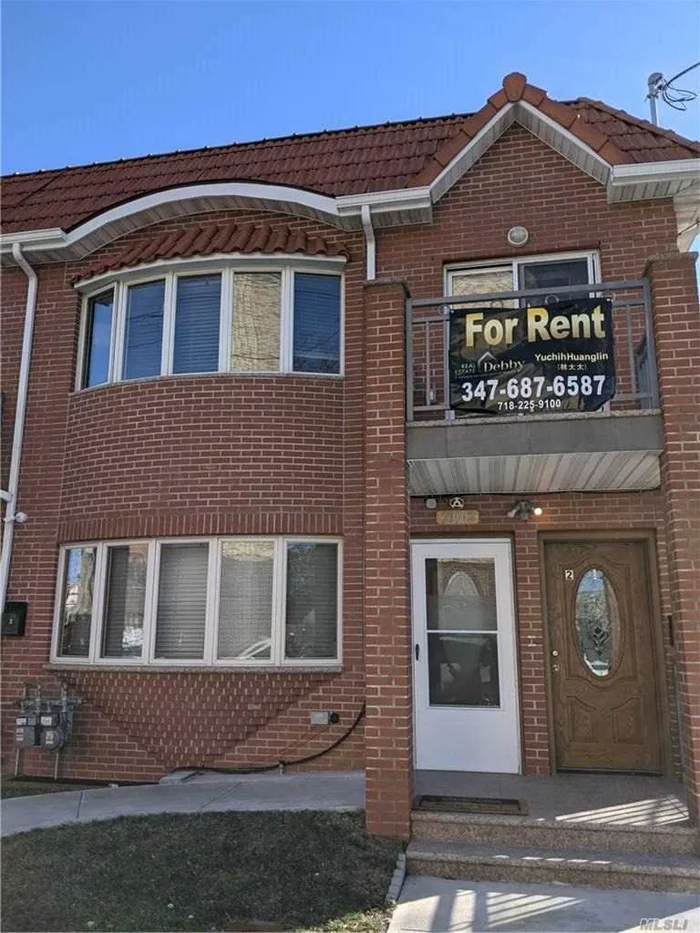 Corner unit sun-drenched apt with beautiful hardwood flooring throughout, skylight, and balcony. This rental includes one parking space, one additional space can be rented for $150 per month. Convenient location with public transportation, stores, and restaurants all in close proximity.