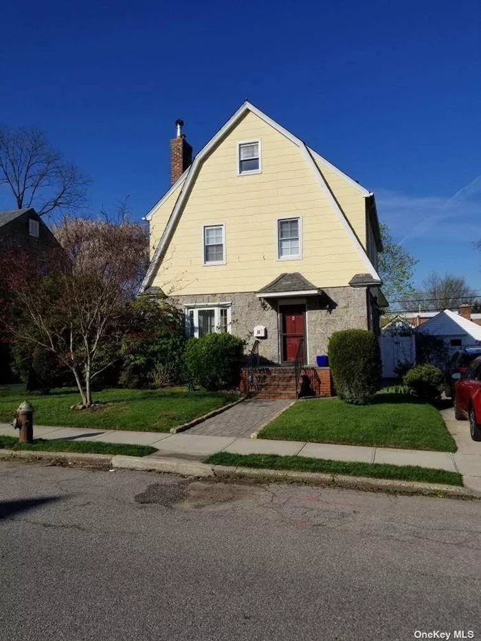 Beautiful Dutch Colonial w/ Slate Roof In Bayside Hills; Features 3 Bedrooms, 2.5 Baths, Chef&rsquo;s Eat-In-Kitchen w/ Stainless Steel Appliances, Granite Countertop and Sliding Glass Doors to Enclosed Rear Porch. Living Room w/ Wood Burning Fireplace, Formal Dining Room and Family Room. Hardwood Floors Throughout. Fully Finished 300 Sq. Ft. Attic & Fully Finished Renovated Basement. Split Mitsubishi&rsquo;s AC&rsquo;s Throughout. Extra Large Detached Garage. Extra Long Private 4 Car Driveway. Convenient to Transportation, Major Highways, Shopping & Dining. SD #26.