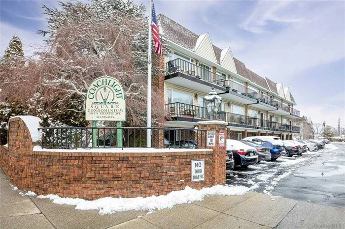 Desirable 2nd Flr, 2-Bdrm End Unit In Coachlight Sq Condos Updated Kit Granite Counters, Oversized LR/DR W/Sliders To Balcony, Large Master with Double Closets, Updated Full Bath, Huge Private Storage in Bsmt, Own Washer & Dryer, Gas Heat/Sep Hw Heater, Low Common Charges. Near Lirr, Shops, Movies, Schools, Deli, Park, Dining, Schools & More!