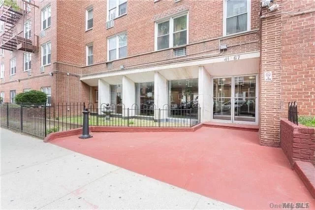 Spacious Best Layout 1 Bedroom Corner Unit In The Heart Of Elmhurst. Both Kitchen and Bath Room Have Window. Well Maintain Kitchen W/ Granite Countertop. Hardwood Floors. New Laundry & Elevator In The Building. Plenty Of Closet. 3 Block To M/R Elmhurst Ave Subway Station. Mins to Elmhurst Hospital, School and Park. Lower Maintenance includes heat and hot water.
