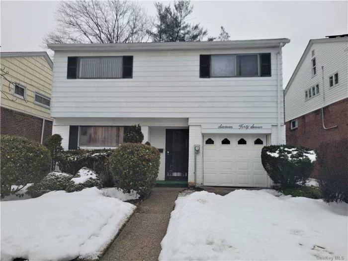Great Location so Much Potential, Split Level on a Quiet Sunny Block West Of The Clear View Golf Course.. R3X Zone.3 bedrooms on 2nd level, Full Bath. 1st level has a bedroom or den with a full bath and a separate entrance. Full partially finished basement. Large Yard with a built in brick storage cubby , truly a Rare find . Huge Living Room with high ceilings, Kitchen has a dinette with an entrance to the balcony looking towards the bridge. All information Should Be Independently Verified.
