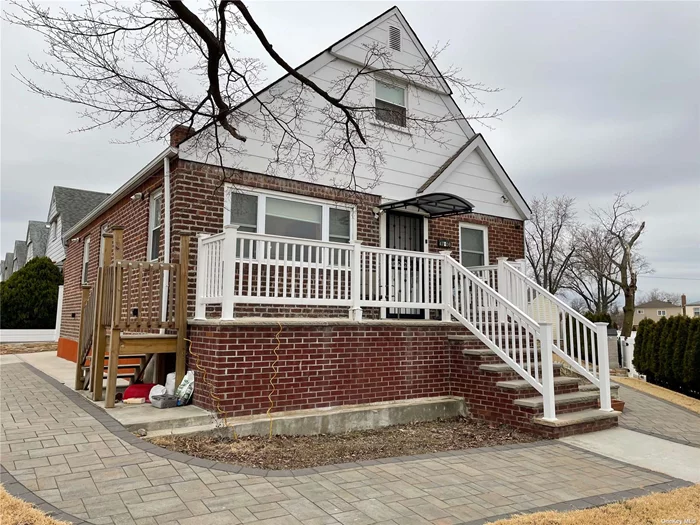 3Br, 2 and1half Bath, EIKitchen, Lr, Dr, Full Finished Basement with Private Room Surrounded by Glass Wall and Extra Access to Back yard by Side door. All area recorded by Security Camera connected Internet, Close to H Mart, #26 School District.