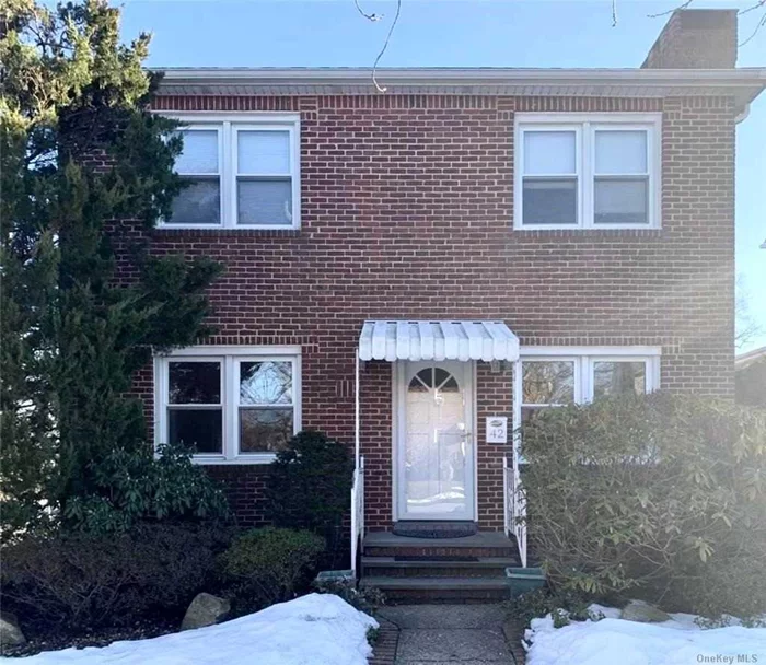 Bright And Sun-Filled 2 Bedroom, 1 Full Bath 1st Floor Aparment. Freshly Painted. Hardwood Floors. Eat-In Kitchen With New Refrigerator, Gas Stove/Heat, CAC, Storage. New Washer/Dryer In Spacious Basement. Off-Street Parking. Close to Train and Town.