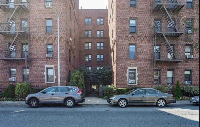 Large 1 Bedroom 800 Sq Ft. (Can Be 2 Bedrooms),  Mint Condition, Convenient Location To LIRR, Bus, Supermarket. Restaurant. Low Maintenance Fee $654 Including Water, Heater, Gas. Laundry Room In Building.