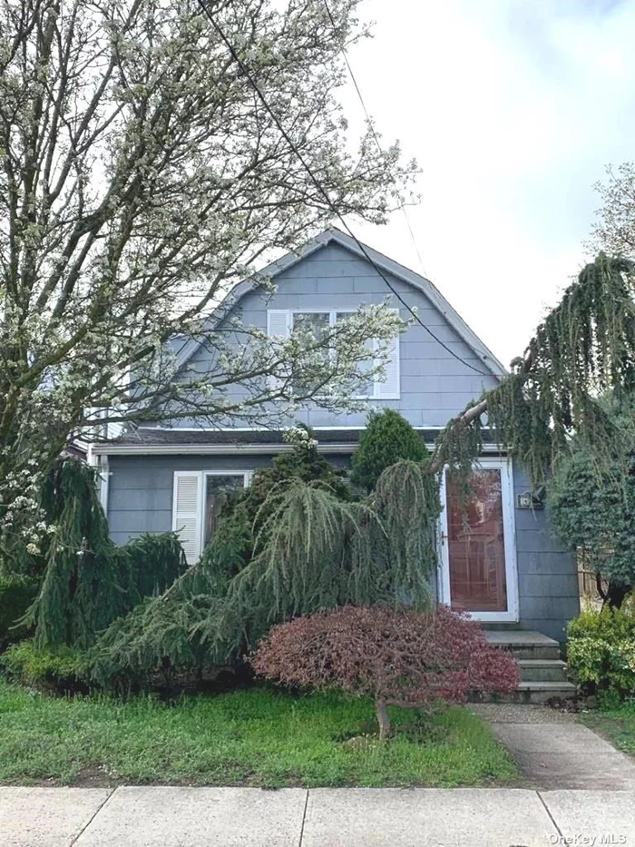 MOTIVATED SELLER!!! Great location!!! Perfect for those starting out, 3 bedroom, 1.5 bathroom, large living room with working fireplace, New Kitchen with two sinks, large yard. Walk to shopping, park, house of worships.