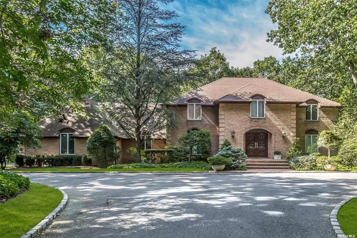 Exquisitely designed and custom built 5, 600 square foot brick colonial home in Oyster Bay Estates. Open layout and flow with all generous size rooms, perfect for entertaining. Spectacular newer inground pool, jacuzzi, cabana along with extensive bluestone and brick patios over looking breathtaking sweeping and private grounds. This home was built and designed by the current owners and never before offered for sale. A must see and truly a rare gem! Berry Hill Schools, close to LIRR.