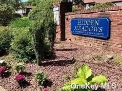 Move in ready! Nice Upper Unit That Has All New Carpets, New blinds And Just Freshly Painted! Unit Includes a Large Living Room, Large Bedroom W/ balcony, Full Bath, Dining Area and Kitchen. Come Enjoy Easy Living at Hidden Meadows. Amenities include... In Ground Pool , On Site Laundry and Tennis Court!