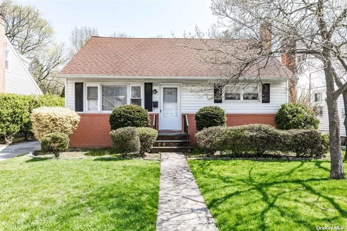 Five Bdrm Two Full Bath Cape on 50 x 125 oversized lot in Briarcliff Section with Full Basement - NOT in FLOOD ZONE. Priced for immediate sale. 1501 Maeder Ave is also known as 118 Maeder Ave.