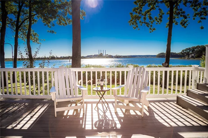 Stunning Waterfront Farm Ranch, Completely Updated Inside And Out. Wake Up Every Morning To The Sunrise Off The Long Island Sound And Enchanting Views Of Duck Harbor In Your Back Yard. Everyday Feels Like A Vacation At This Gorgeous Waterfront Retreat! THIS HOME DOES NOT REQUIRE FLOOD INSURANCE.
