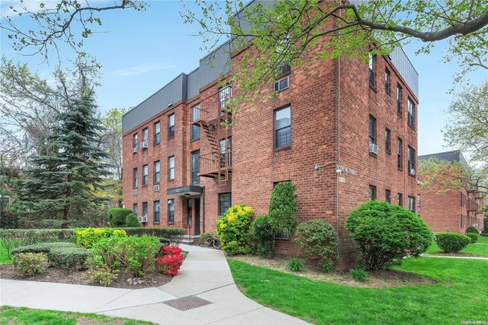 New to the market. Bright Large 2Br Corner Unit with Southeastern exposure. Hardwood Floors. Lots Of Windows. Custom Big Closet in each of the Bedroom. Close To Buses, Lirr, Highways, Shops, Restaurants And Oakland Lake Park. No Flip Tax! School Dist 26 (Ps203 & Ms158). Bike Room And Laundry Room In The Complex.