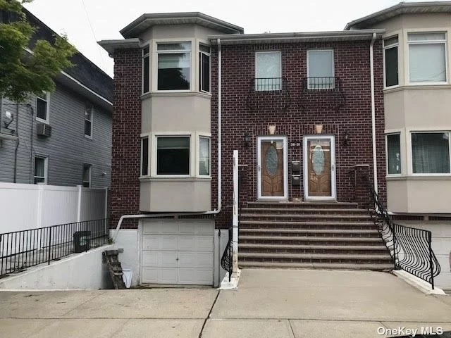 Whole house for rent $3650 2006 built Colonial sweet home w/ 3 Br 3.5 Ba 1 Garage, 1 outdoor parking, full finished basement w/ stairs to big backyard. Lot 25 x 100, Building 20 x 50, Interior SF: 2000. Near LIRR Bayside station & Bell Blvd. Business District. Convenient to all. School District #26.