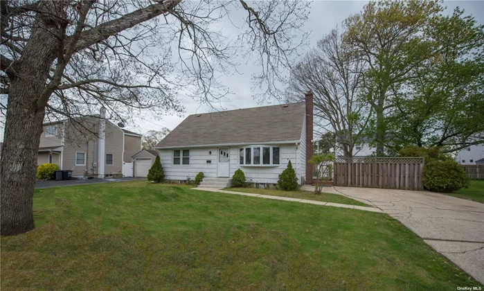 Westside Cape Cod on OVERSIZED 125 x 100 Parcel. Full basement with O.S.E. Updated Boiler. B-E-S-T opportunity in Deer Park ! ! !