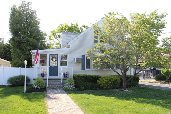 This beautifully renovated , lovely and charming New Englander, boasts, Formal Livingroom, enclosed porch/sunroom, custom eat in kitchen with granite countertops, stainless steel appliances, Formal Dining Room, 2 updated baths, 3 bedrooms. Updated GAS boiler, full unfinished basement, 1.5 car garage,  This pristine home is nestled on a beautifully manicured lot entertainment backyard with westerly exposure. Close to shopping, transportation, beaches, restaurants, and the LIRR. Award winning West Islip Schools. A true Gem!! A home to be proud of!!!