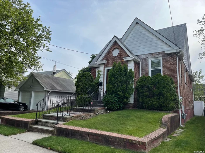 House located at the best school district, close to Mall, trains station and schools. This Brick property has 4 Bedrooms, Basement , Big yard and private driveway plus garage and more extra to see.