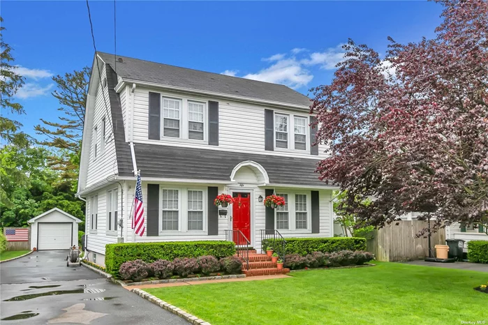 This vintage Dutch Colonial is situated on park-like grounds on a prime residential block conveniently located near Islip&rsquo;s Main Street. Detached 1.5 garage. Well maintained and move-in ready!