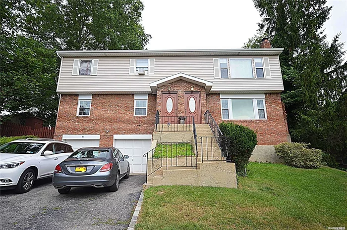 A Unique Opportunity To Rent In The Heart Of Glen Cove! Featuring Hardwood Floors Throughout, 3 Spacious Bedrooms, 2 Baths, Living Room, Formal Dining Room, Washer/Dryer In Unit And A Beautiful Large Terrace That Completes This Apartment For Entertainment. Close to Hospital, LIRR, Center Of Town, Beaches, World Class Restaurants, Etc. This Is A Must See!