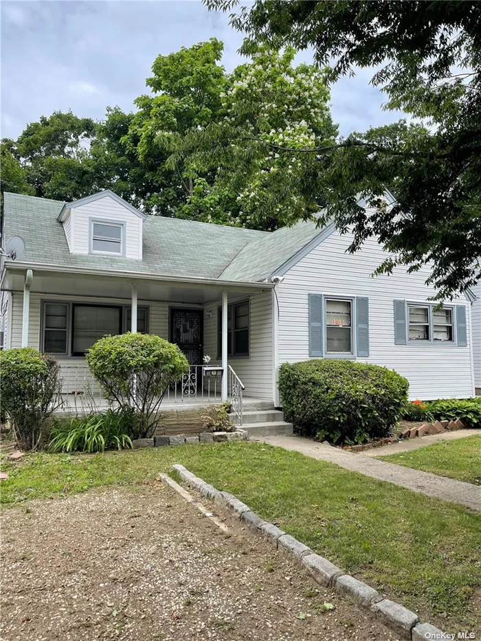 THIS HUGE EXPANDED CAPE FEATURES 5 HUGE BEDROOMS, 2 FULL BATHS, LR, DR, EIK, AND FULL BASEMENT WITH OUTSIDE ENTRANCE! GREAT FOR A BIG FAMILY! CLOSE TO ALL! WON&rsquo;T LAST!!!